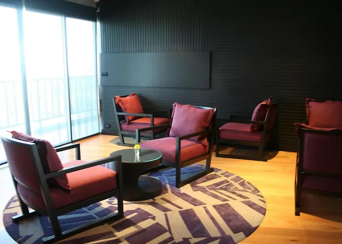 Amaranth Suvarnabhumi Hotel - Free Suvarnabhumi Airport Shuttle
